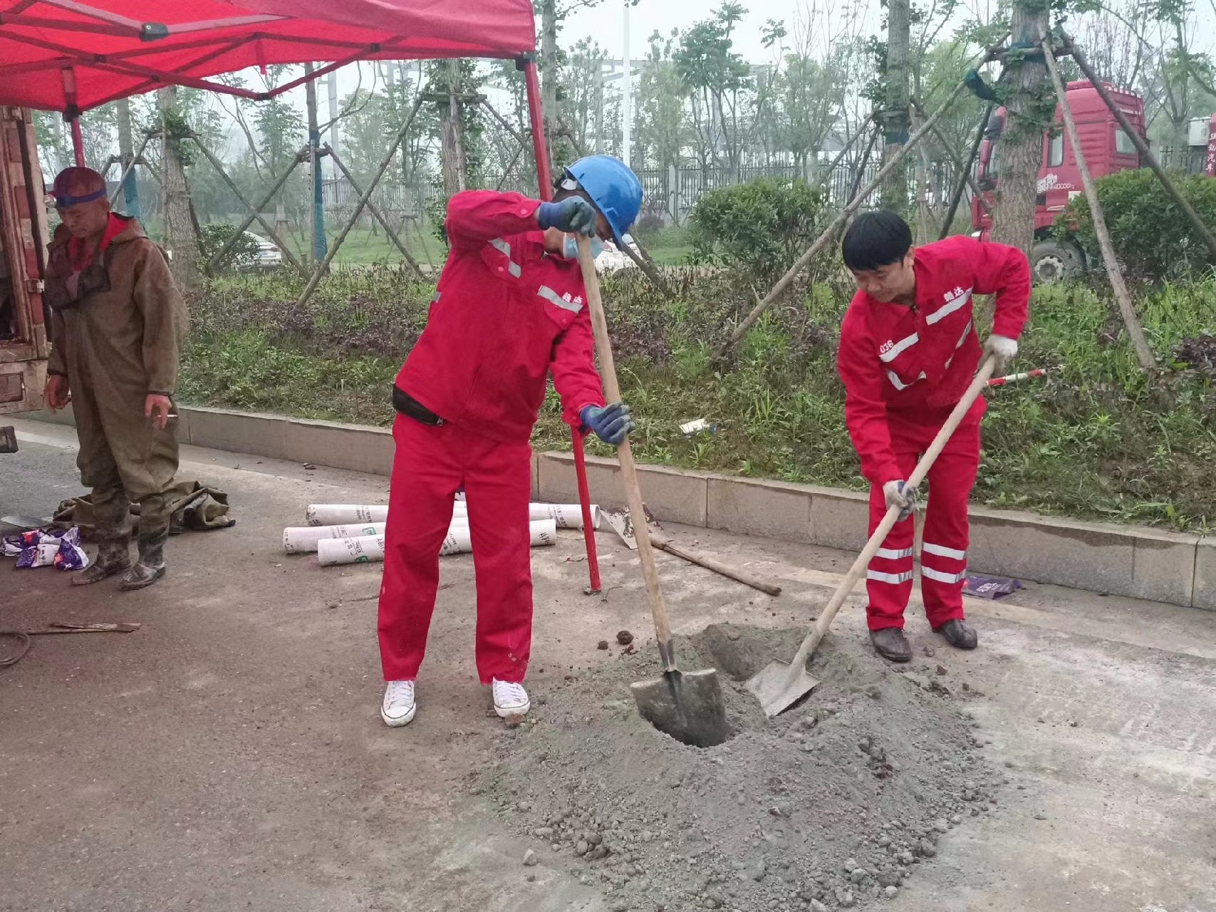 泊头管道疏通哪家好】及时进行市政管道清淤